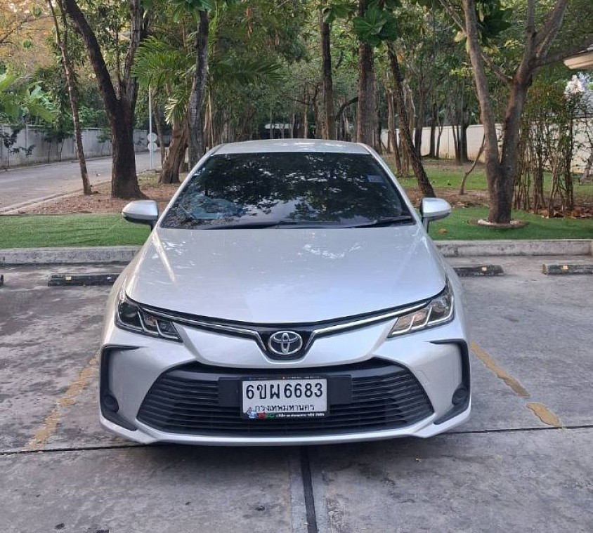 เก๋งนั่งส่วนบุคคล Smarttaxi-van โทร.085-5679674